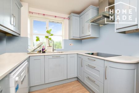 2 bedroom flat to rent - Photo 4