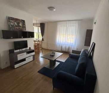 Prenájom priestranného 2-izbového bytu s balkónom na Severe - Photo 2