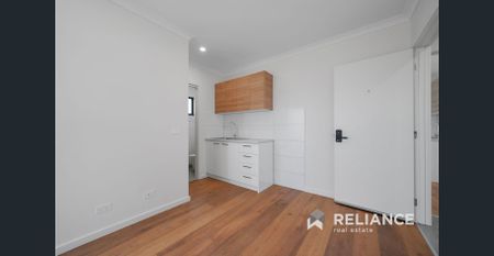 First Weeks Rent Free! - Photo 4