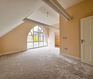 Chester, Fitzroy Street, Newmarket, Suffolk, CB8 - Photo 6