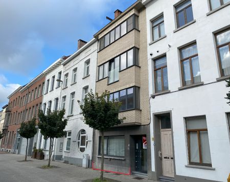 Gelijkvloers appartement met koer te huur in Mechelen - Foto 2