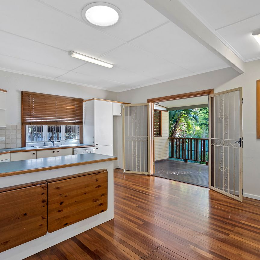 166 Royal Parade, Alderley QLD 4051 - House For Rent - $750 | Domain - Photo 1