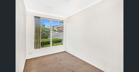Comfortable Two-Bedroom Living in the Heart of Merewether - Photo 3