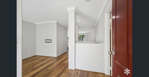 Hidden Gem - Photo 1