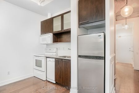 66 Portland Lofts , #305 - Photo 2