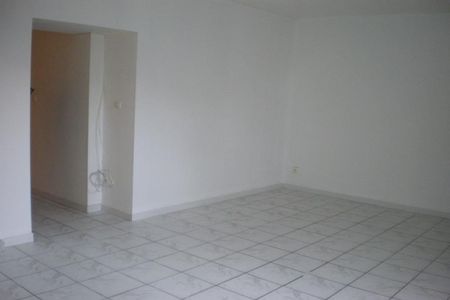 CONGENIES Appartement T3 de 62,77m² au 1er étage - Photo 5