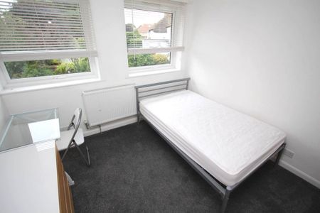 STUDENT 6 Bed House – Surbiton (Park Road, KT5) - Photo 5