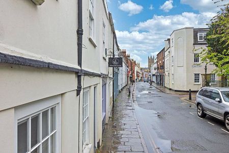 2 bedroom terraced house to rent - Photo 2