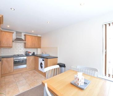4 Abetta Parade, 77 Abetta Parade, Belfast, BT5 5LA - Photo 2