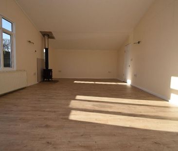 2 bedroom barn conversion to rent - Photo 5