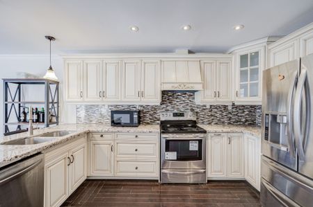 For Lease - 9 Shasta Drive, Vaughan, Ontario - Photo 3