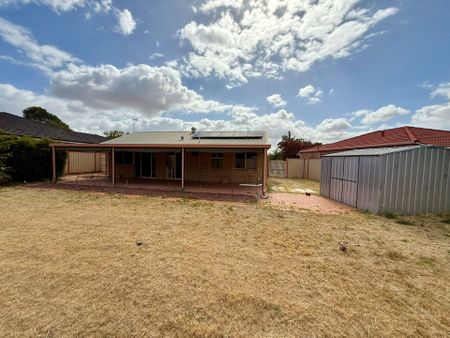 Well-Kept Home in a Peaceful Cul-De-Sac - Photo 2