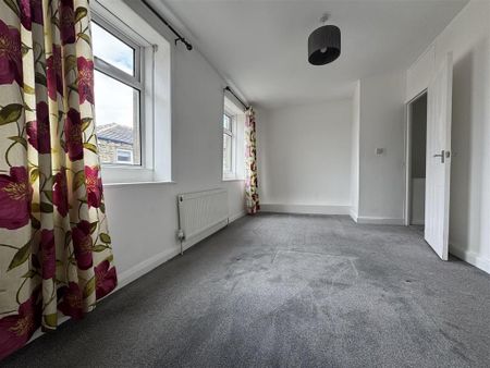 2 bedroom terraced house to rent - Photo 5