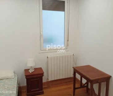 Piso en alquiler en Centro - Photo 2