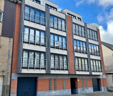 Recent en centraal gelegen appartement met 2 slaapkamers, terras en... - Foto 1