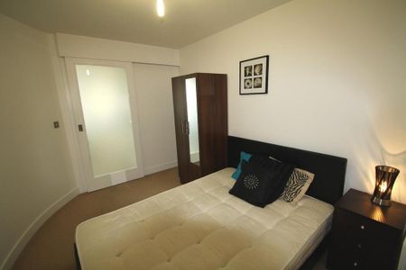 1 bedroom flat to rent - Photo 5