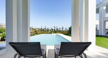 Alquiler de casa o chalet independiente en Calle Gene Kelly - Photo 2