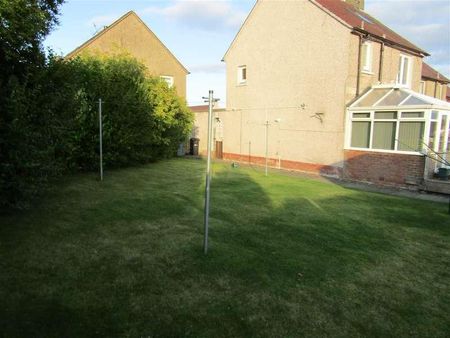 Andrew Avenue, Boghall, Bathgate, EH48 - Photo 3