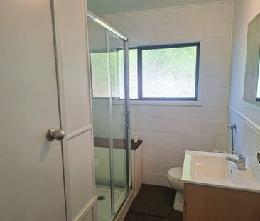 Newly Renovated Two-bedroom In Frankton – Quiet Street & Plenty Of Parking - Photo 1