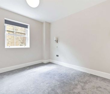 A brand new two bedroom apartment finished to an exacting standard with private entrance and off-street parking for one car. - Photo 6