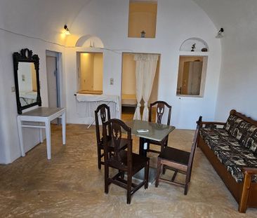 Μονοκατοικία για ενοικίαση Καρτεράδος (Σαντορίνη) - Φωτογραφία 3