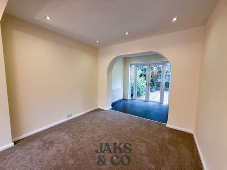 3 bedroom semi-detached house to rent - Photo 5