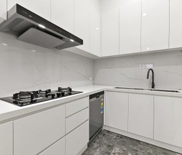 1/21 Olinda Street, Glen Waverley - Photo 4