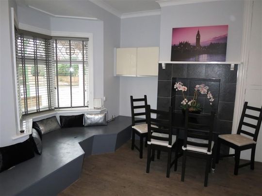 7 bedroom detached house to rent - Photo 1