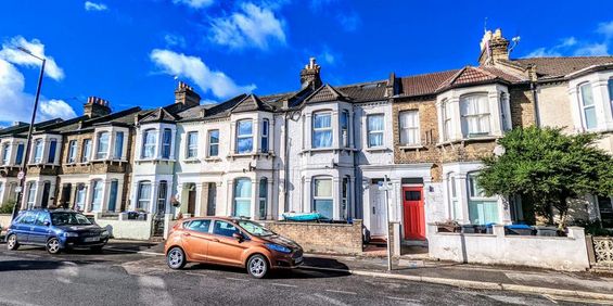 1 bedroom flat to rent - Photo 3