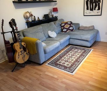 1 Bed Flat, Burwell Walk, E3 - Photo 1