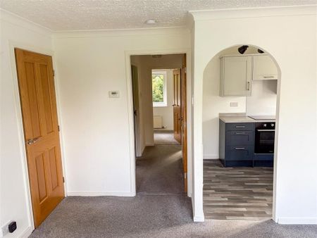 2 bedroom apartment to rent - Photo 4
