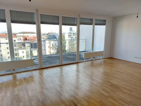 **AB SOFORT** Exklusive 3-Zimmer Dachgeschoss-Wohnung mit 2 Terrassen - Bismarckstraße 16 - Top 20 - Photo 2