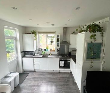 Room in a Shared House, Bisterne Avenue, E17 - Photo 5