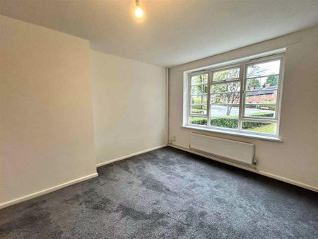 3 bedroom semi-detached house to rent - Photo 4