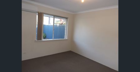 Perfect location! - Photo 2