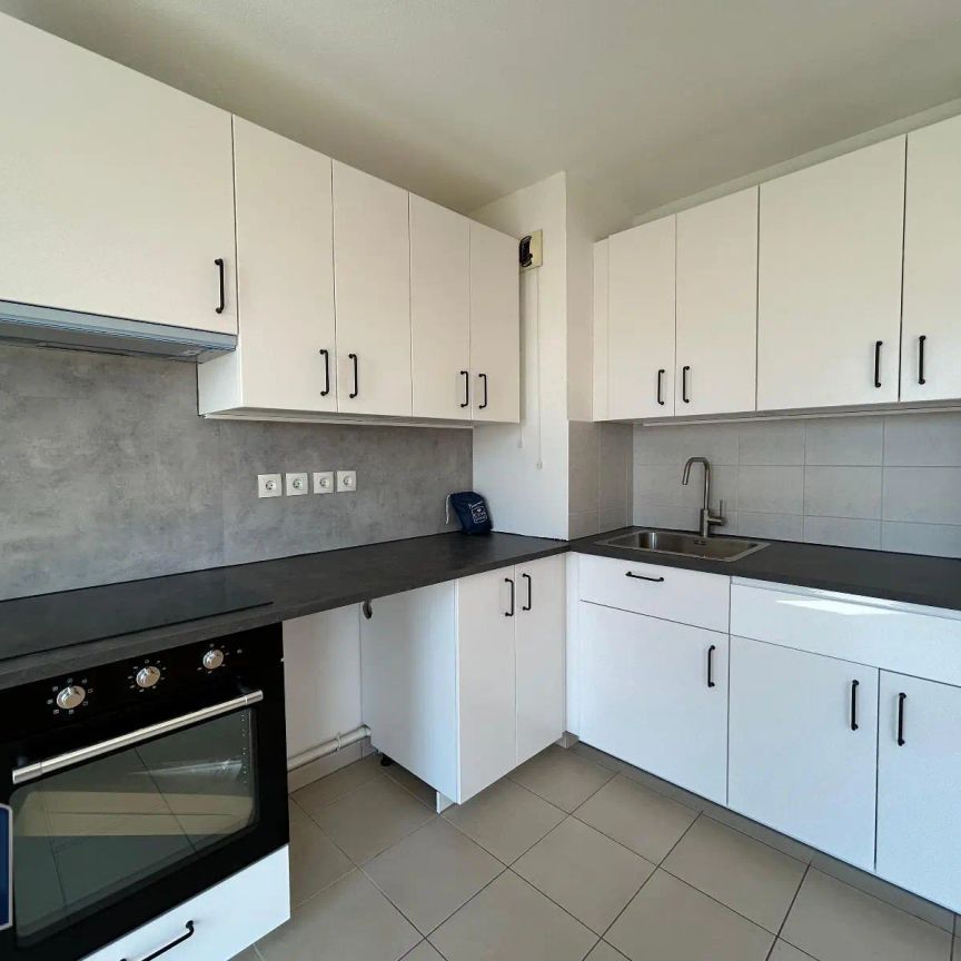 Appartement à louer 3 pièces 65.4m² - Photo 1