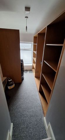 Apartment to rent in Cork, St Patrick's Hill - Photo 4