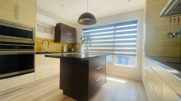 For Lease - 317 O'Connor Drive Unit# Upper, Toronto, Ontario - Photo 1