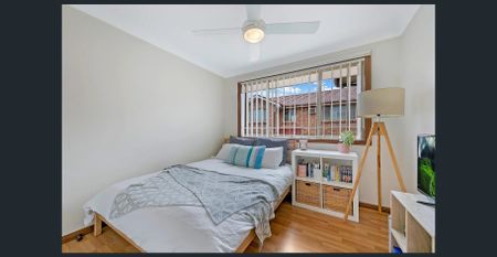 Stylish North-Facing Townhouse Offering Light, Space & Location - Photo 5