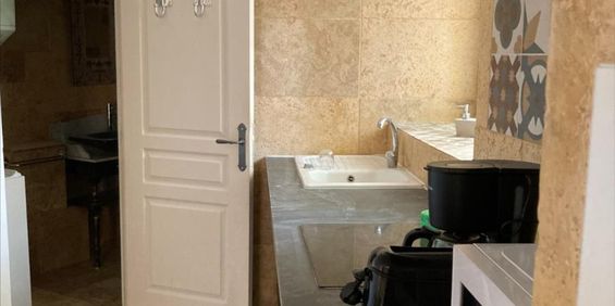 MEUBLÉ SAINT-REMY de PROVENCE 662 € CC - Photo 3