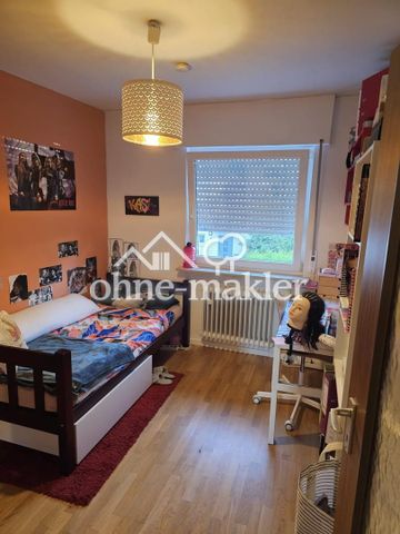 Schön renoviertes Reienhaus in super familienfreundlicher Lage - Photo 3