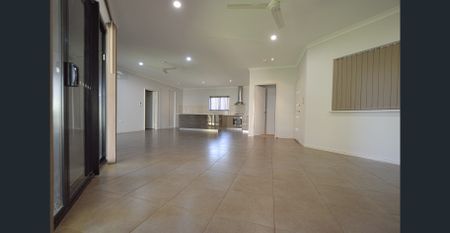 CONTEMPORARY AND BRILLIANT ON BRODIE - 4x2 - Photo 5