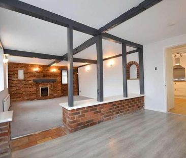 Wymondham, Norwich, NR18 - Photo 2