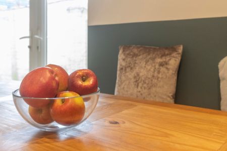 Okehampton Road Room 5 - Photo 3