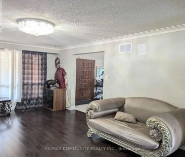 81 OXFORD STREET - Photo 2