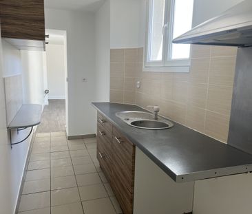 Appartement RUE DE CHAMPIGNY - Photo 3