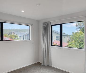 Townhouse Living - Photo 3