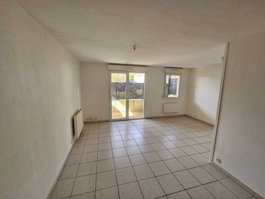 Location Appartement 1 pièce 32m² VICHY 03200 - Photo 1