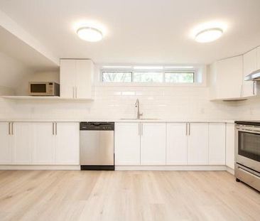 For Lease - 2430 Iris Street Unit# B, Parkway Park - Queensway Terr... - Photo 1