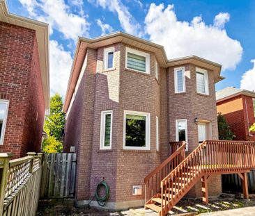 For Lease - 139 Rushbrook Drive, Newmarket, Ontario - Photo 2
